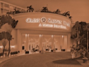 The image “http://www.omnisaigonhotel.com/Images/Facade-Night-Shot.jpg” cannot be displayed, because it contains errors.