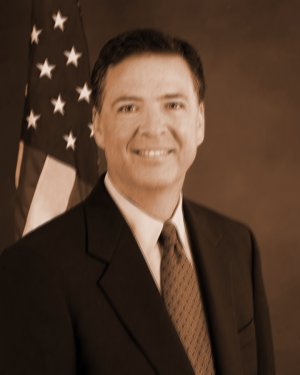 http://upload.wikimedia.org/wikipedia/commons/thumb/a/a0/Comey-FBI-Portrait.jpg/480px-Comey-FBI-Portrait.jpg